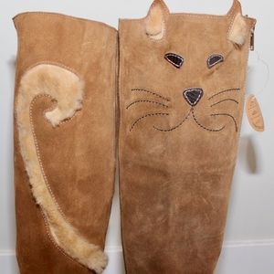 Camper Twins Coco Suede Spiral Kitten Boots